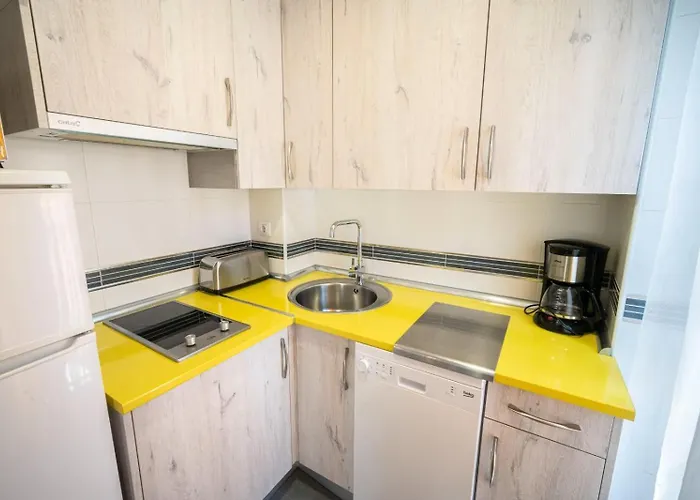 La Plazuela Banos De Montemayor