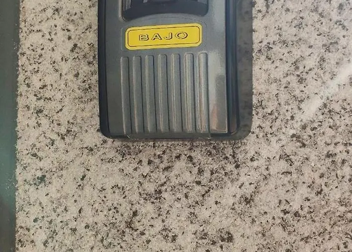 La Plazuela * Banos De Montemayor